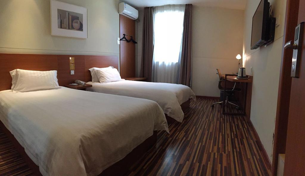 Goldmet Inn Changzhi Bayi Square Екстериор снимка